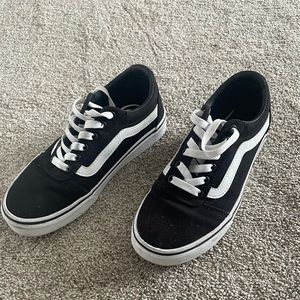 Women's Vans - Ward Low Top Sneaker